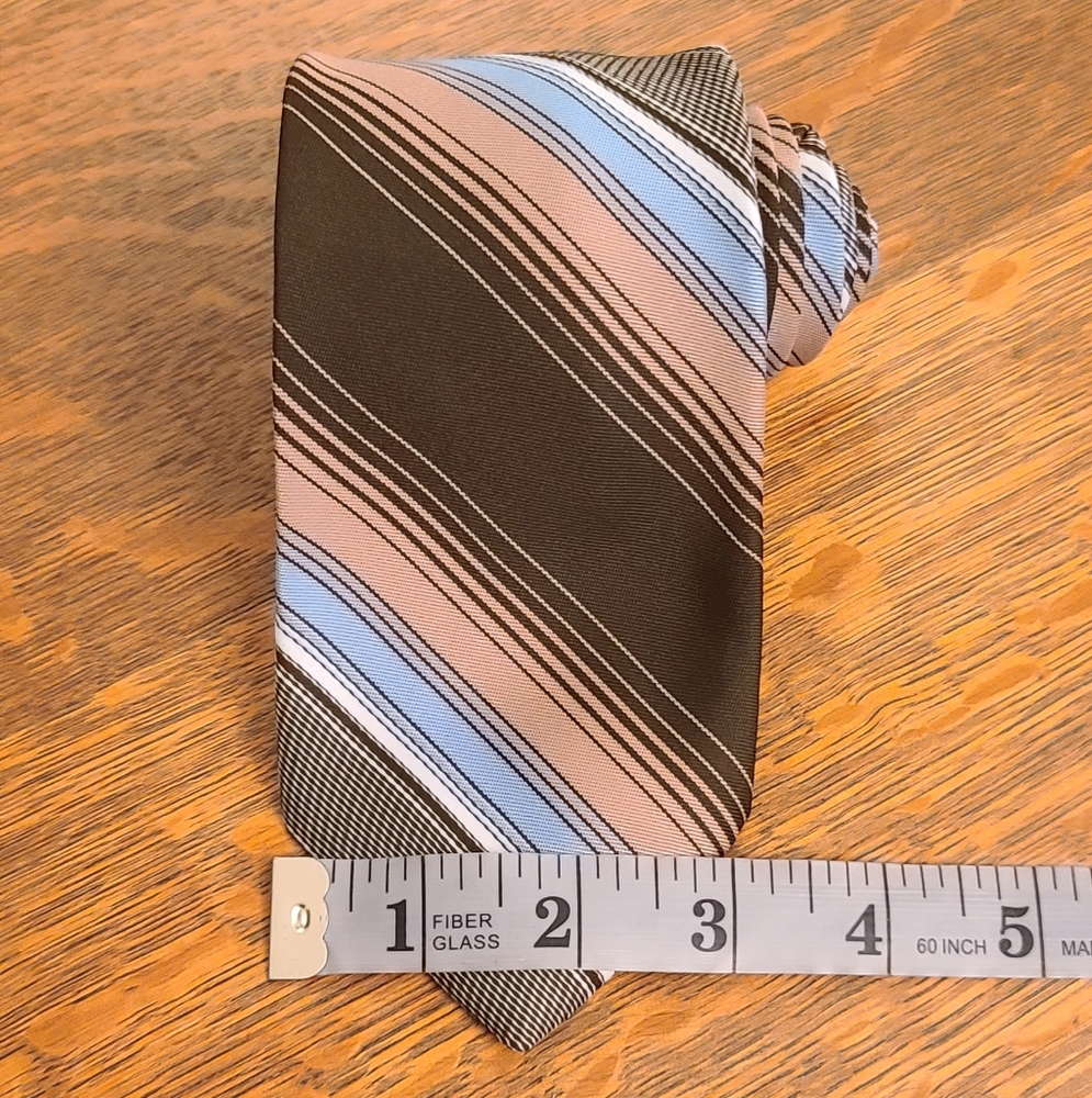 Vintage Brittania Blue Cream Brown White Tie